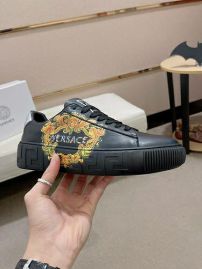 Picture of Versace Shoes Men _SKUfw112202880fw